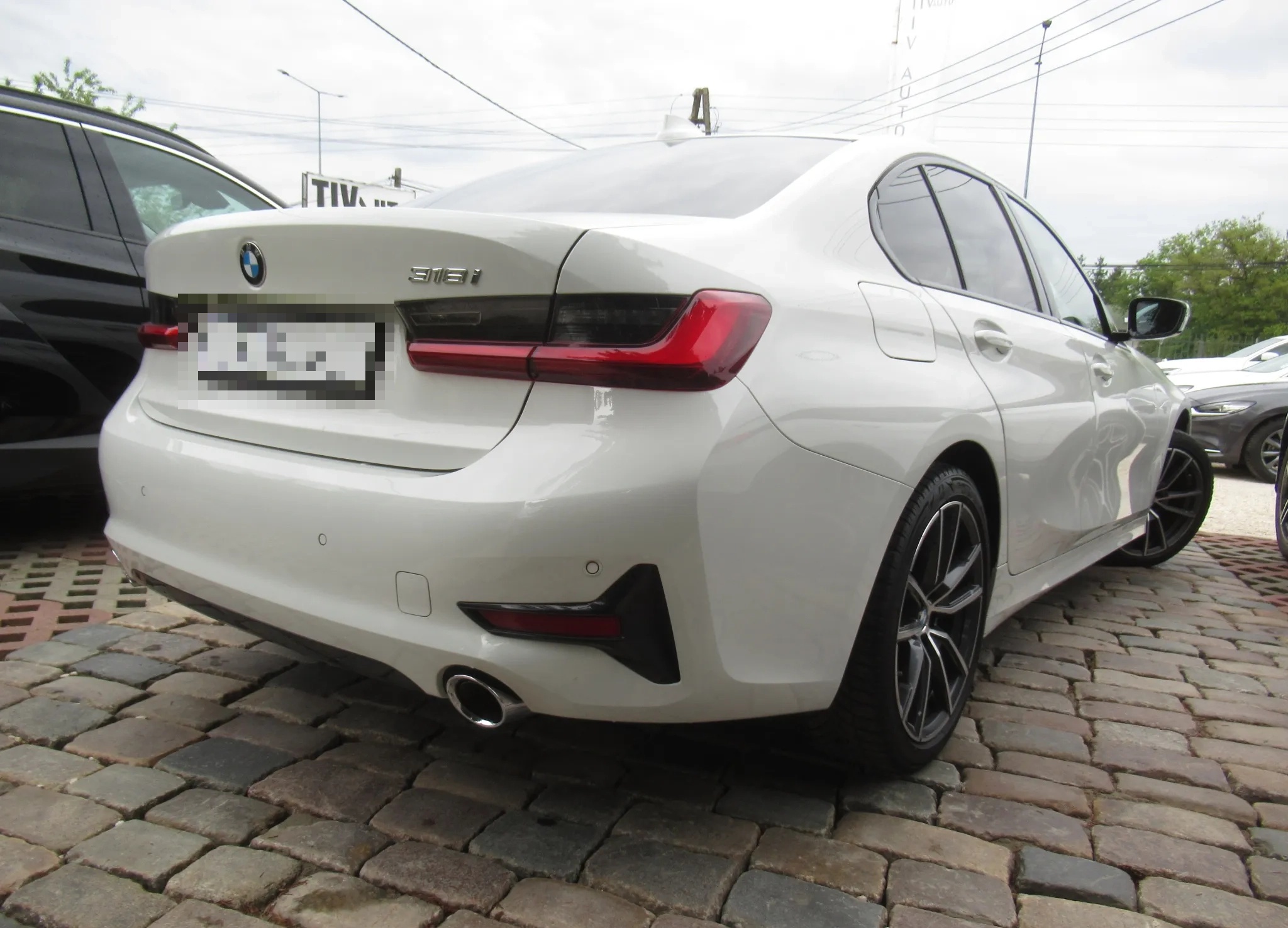 BMW 318i