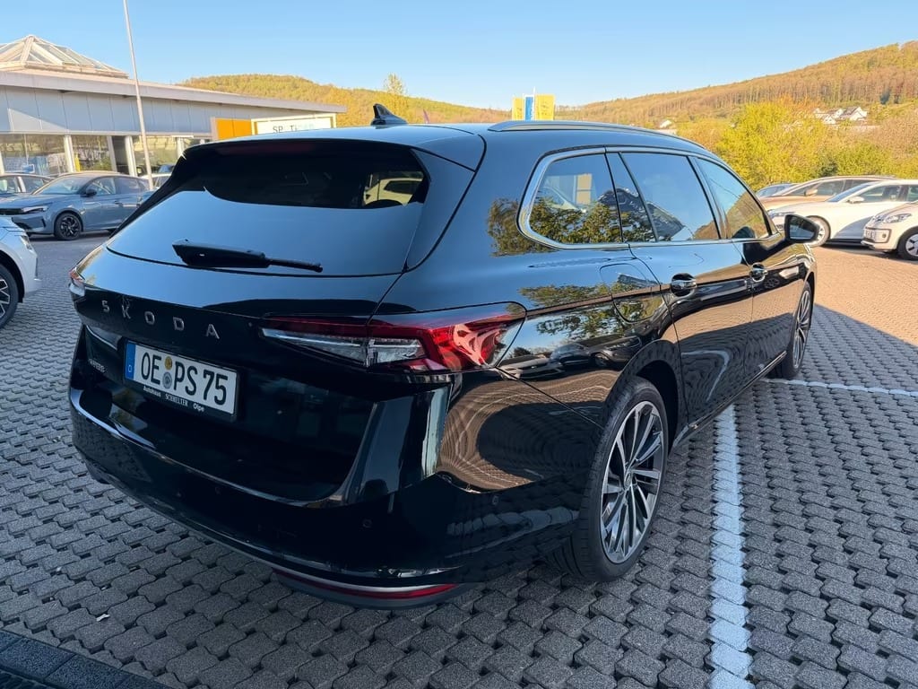 Skoda Superb Combi 2.0 TDI L&K