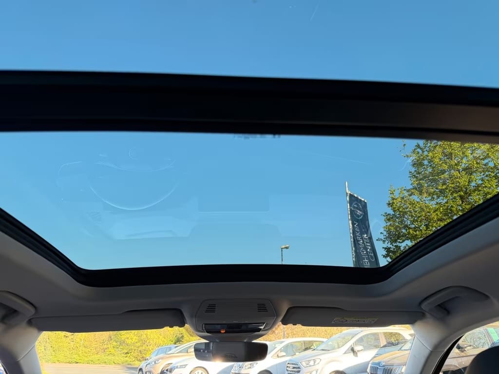 Skoda Superb Combi 2.0 TDI L&K