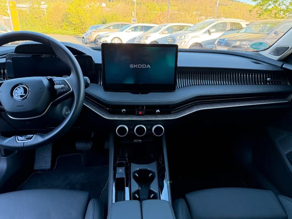 Skoda Superb Combi 2.0 TDI L&K