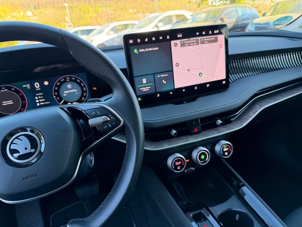 Skoda Superb Combi 2.0 TDI L&K