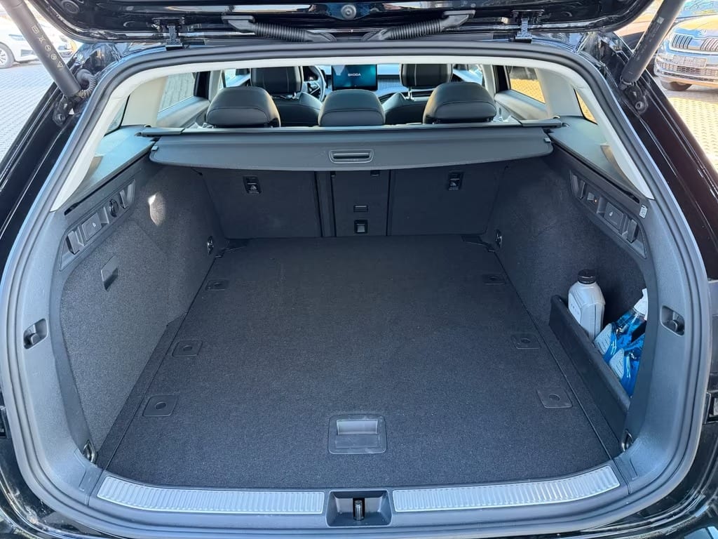 Skoda Superb Combi 2.0 TDI L&K