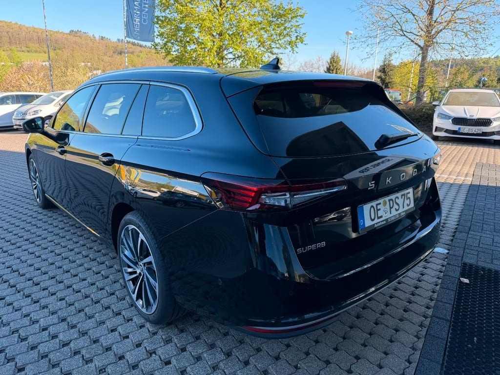 Skoda Superb Combi 2.0 TDI L&K