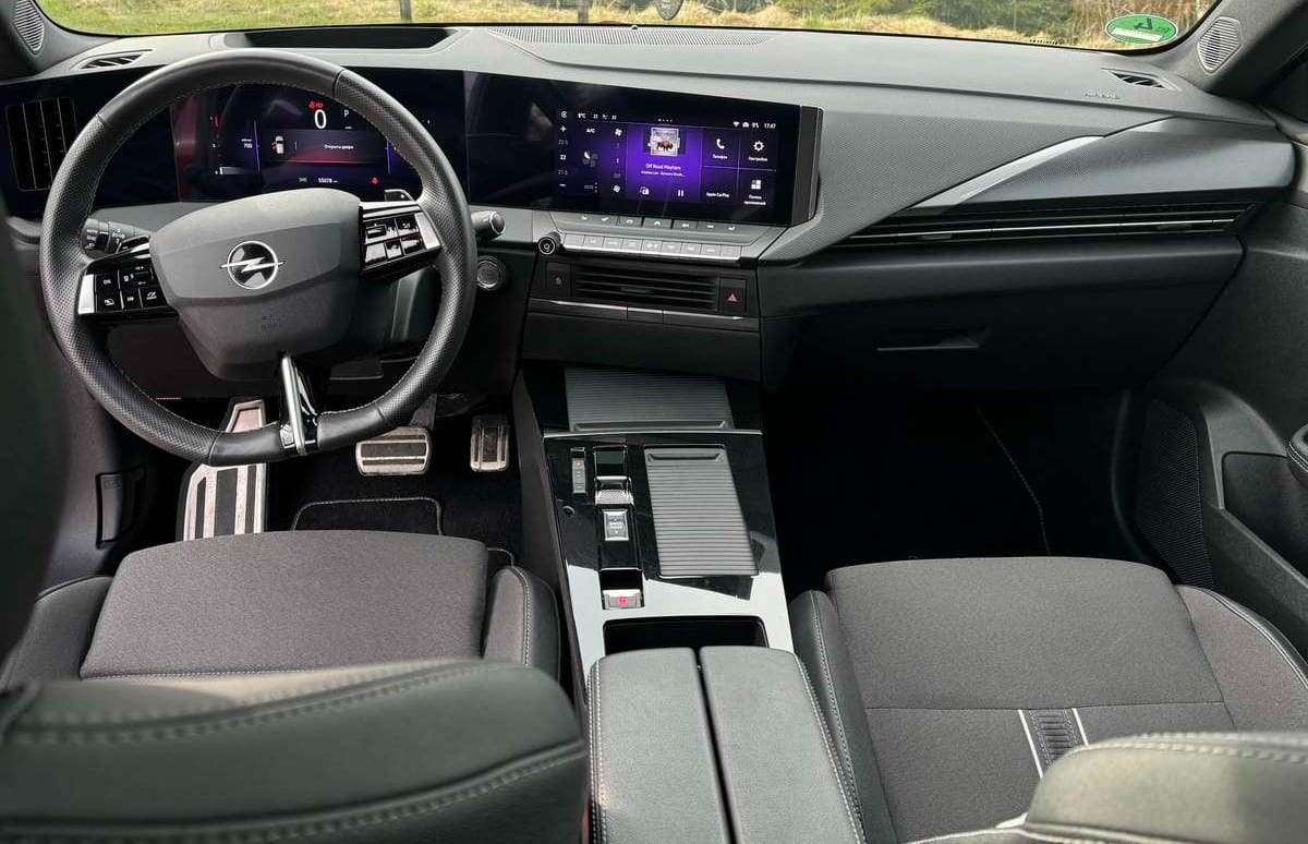 Opel Astra L Sports Tourer
