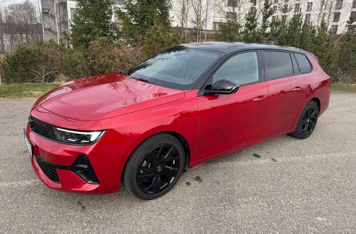 Opel Astra L Sports Tourer
