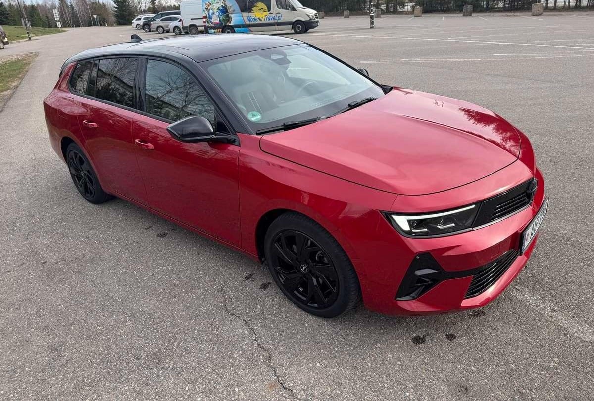 Opel Astra L Sports Tourer