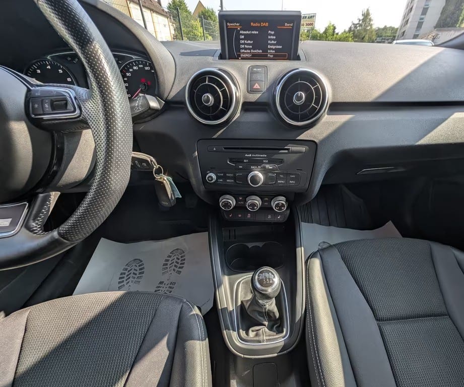 Audi A1 Sportback 1.4 TFSI S-Line
