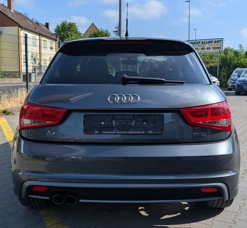 Audi A1 Sportback 1.4 TFSI S-Line