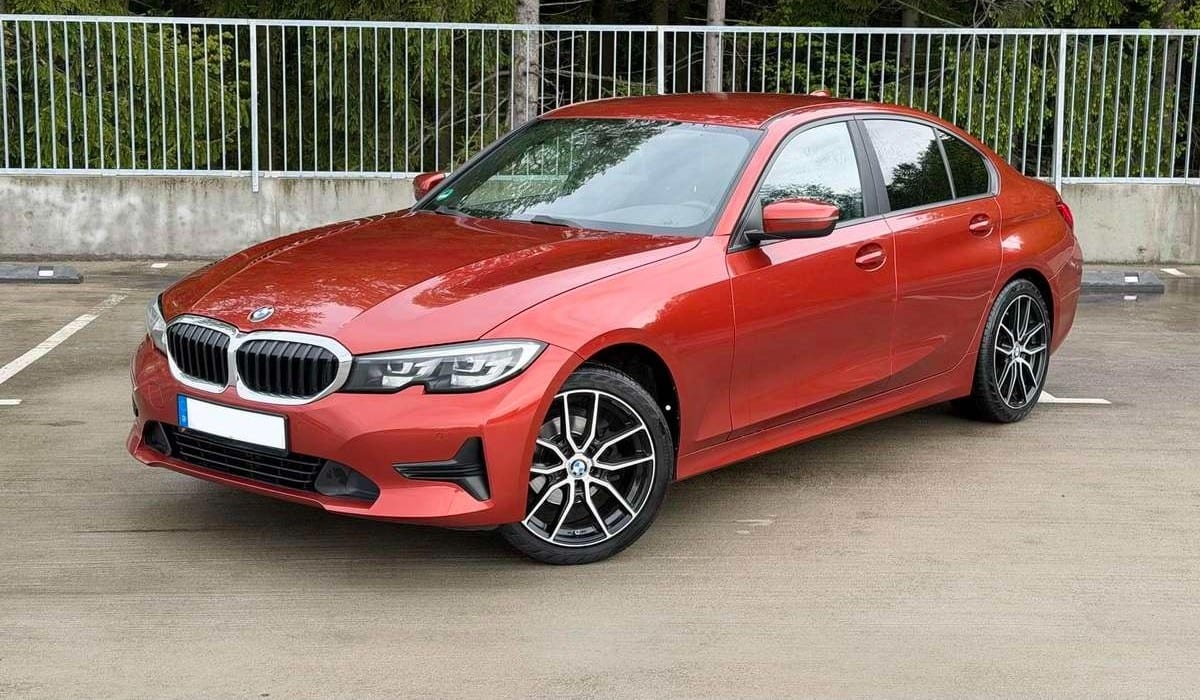 BMW 320
