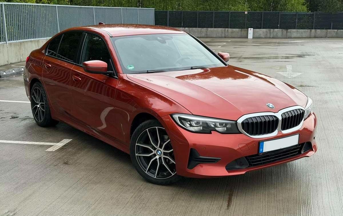 BMW 320