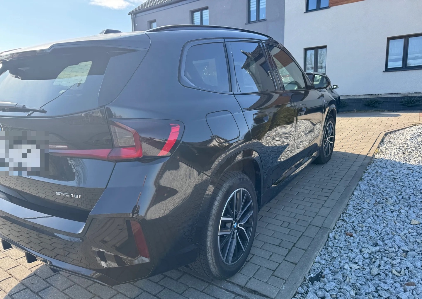 BMW sDrive18i