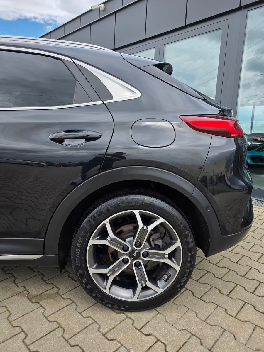 Kia XCeed Platinum Edition