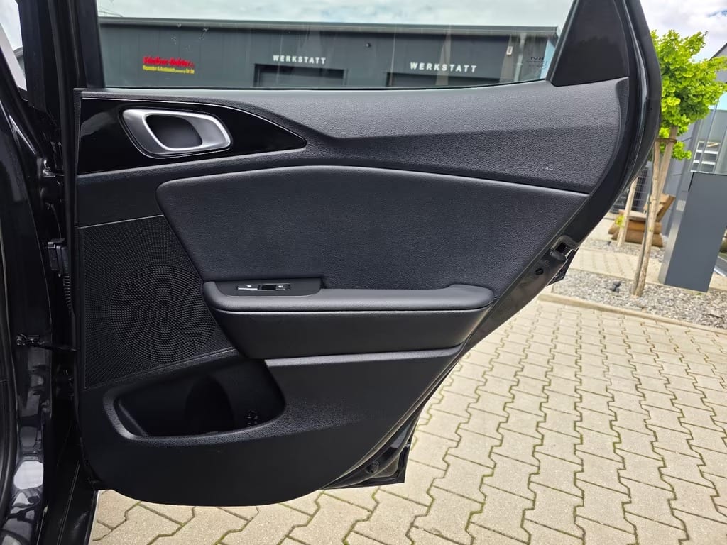 Kia XCeed Platinum Edition