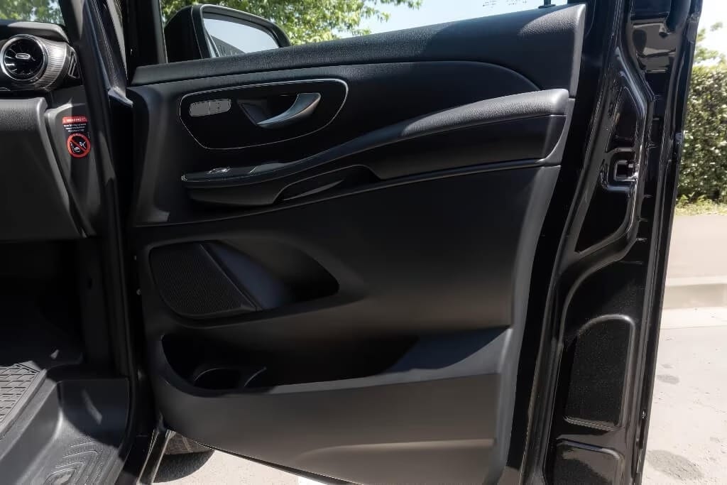 Mercedes-Benz V250d AVANTGARDE 4MATIC lang