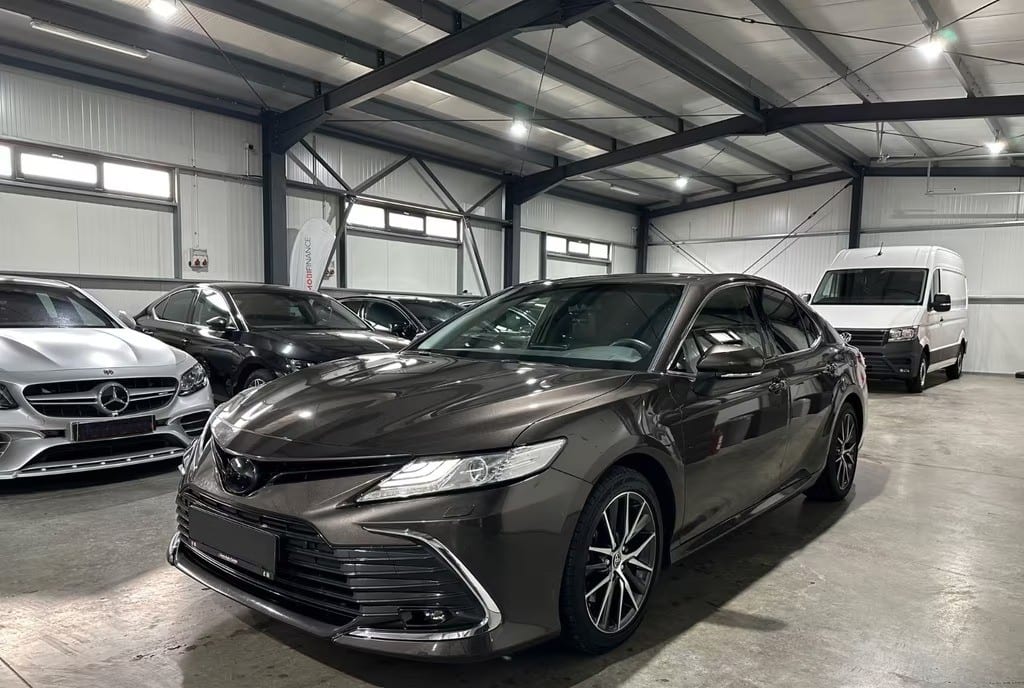 Toyota Camry Hybrid Executive