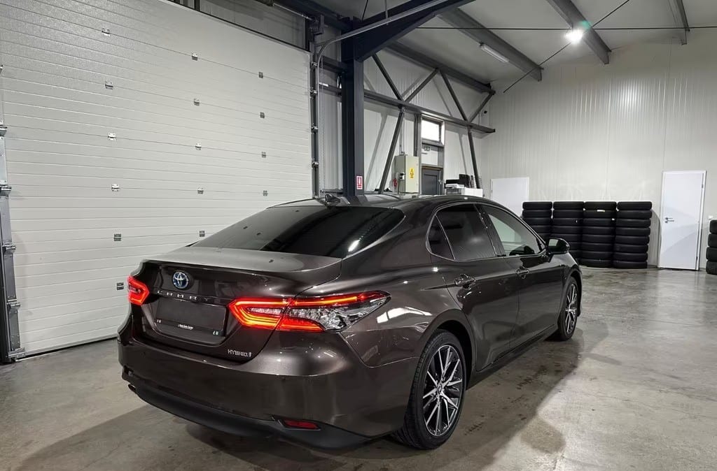 Toyota Camry Hybrid Executive
