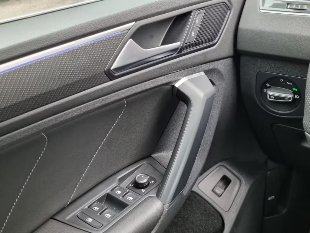 Volkswagen Tiguan R-Line TDI 4MOTION