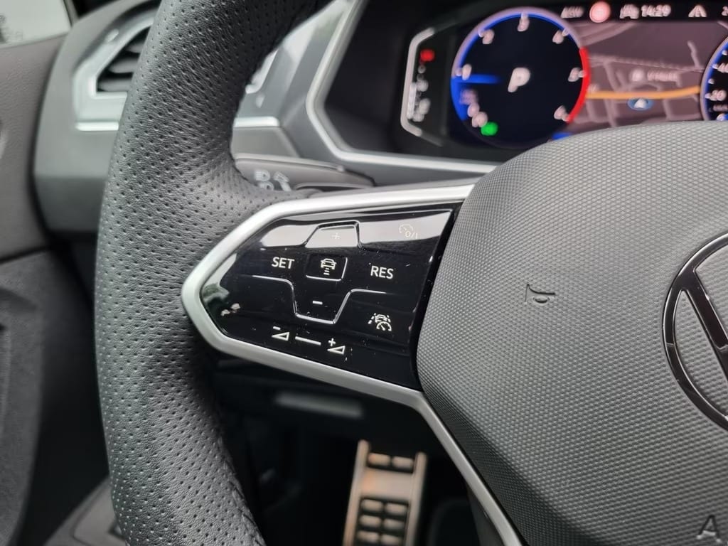 Volkswagen Tiguan R-Line TDI 4MOTION