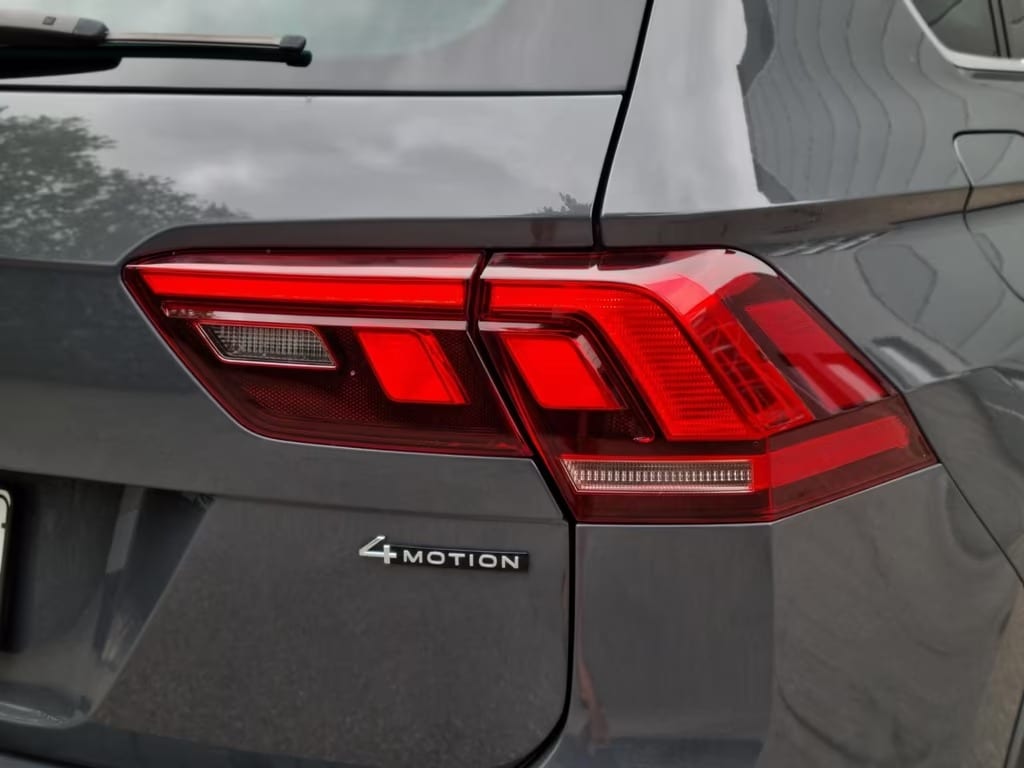 Volkswagen Tiguan R-Line TDI 4MOTION