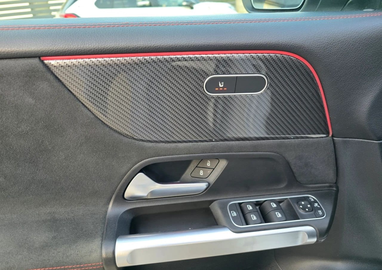 Mercedes-Benz GLB 200d