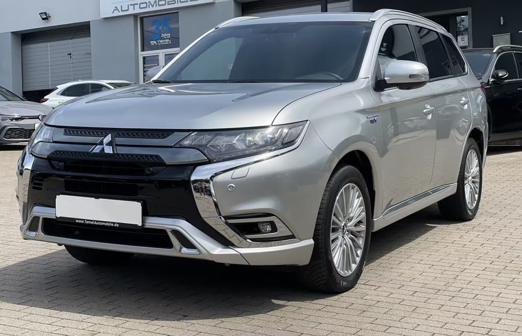 Mitsubishi Outlander Plus Spirit