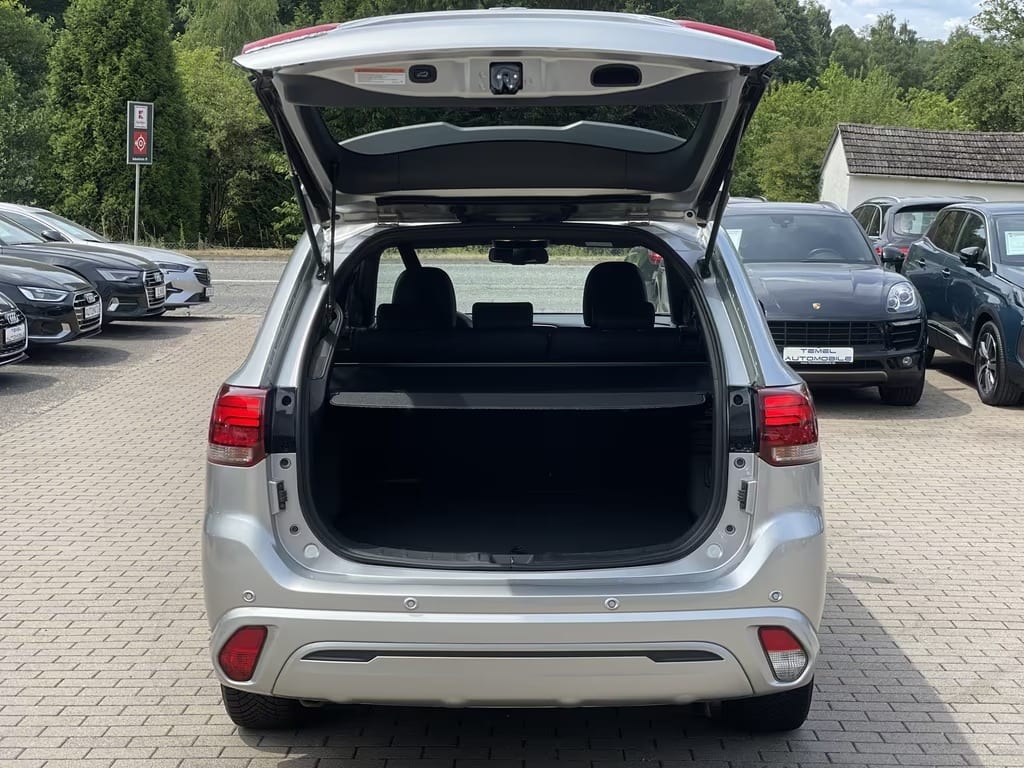 Mitsubishi Outlander Plus Spirit