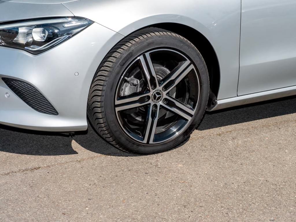 Mercedes-Benz CLA 200d Shooting Brake