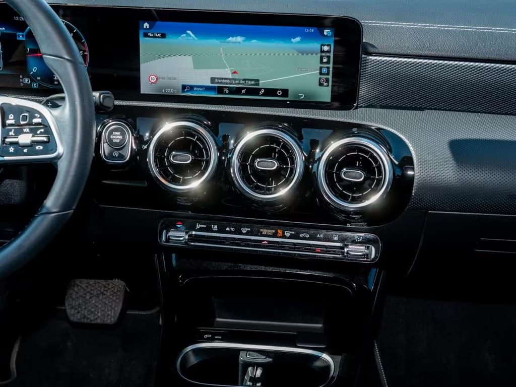 Mercedes-Benz CLA 200d Shooting Brake