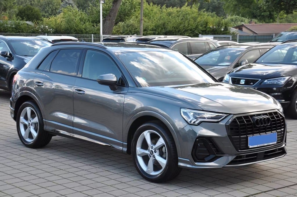 Audi Q3 35 TFSI S line