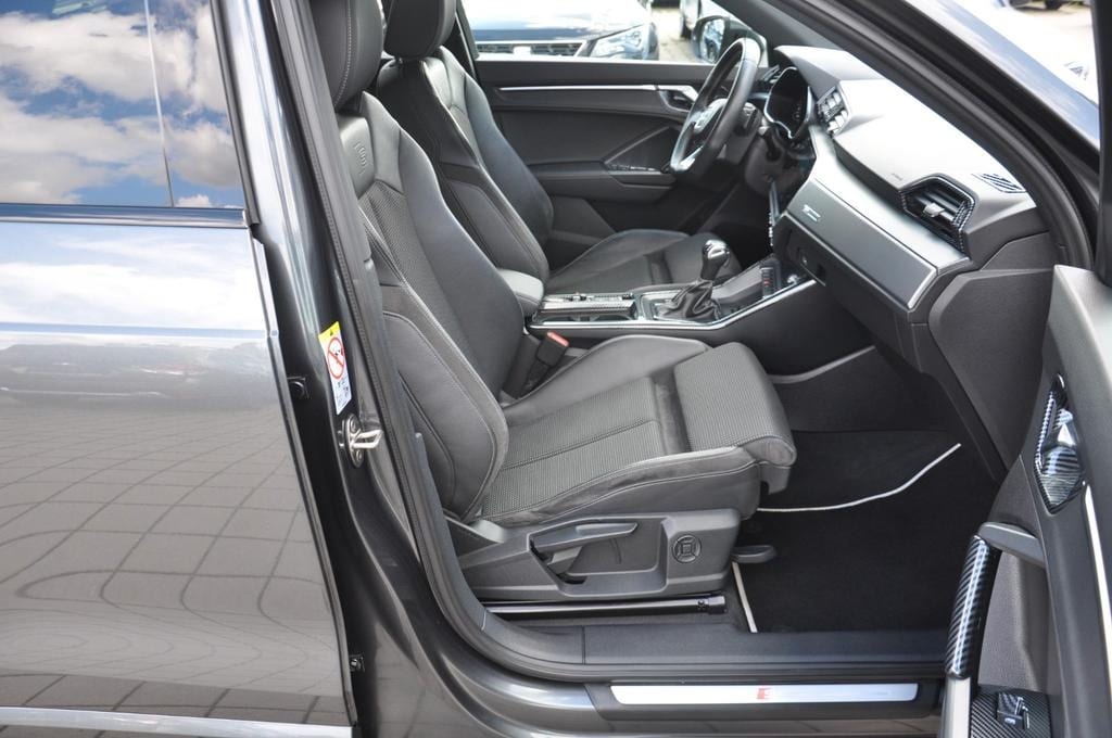 Audi Q3 35 TFSI S line
