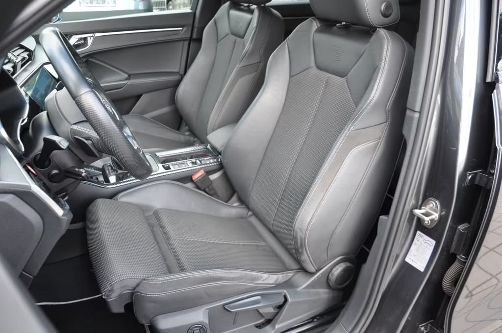 Audi Q3 35 TFSI S line