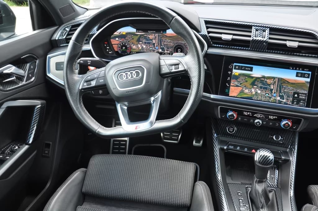 Audi Q3 35 TFSI S line