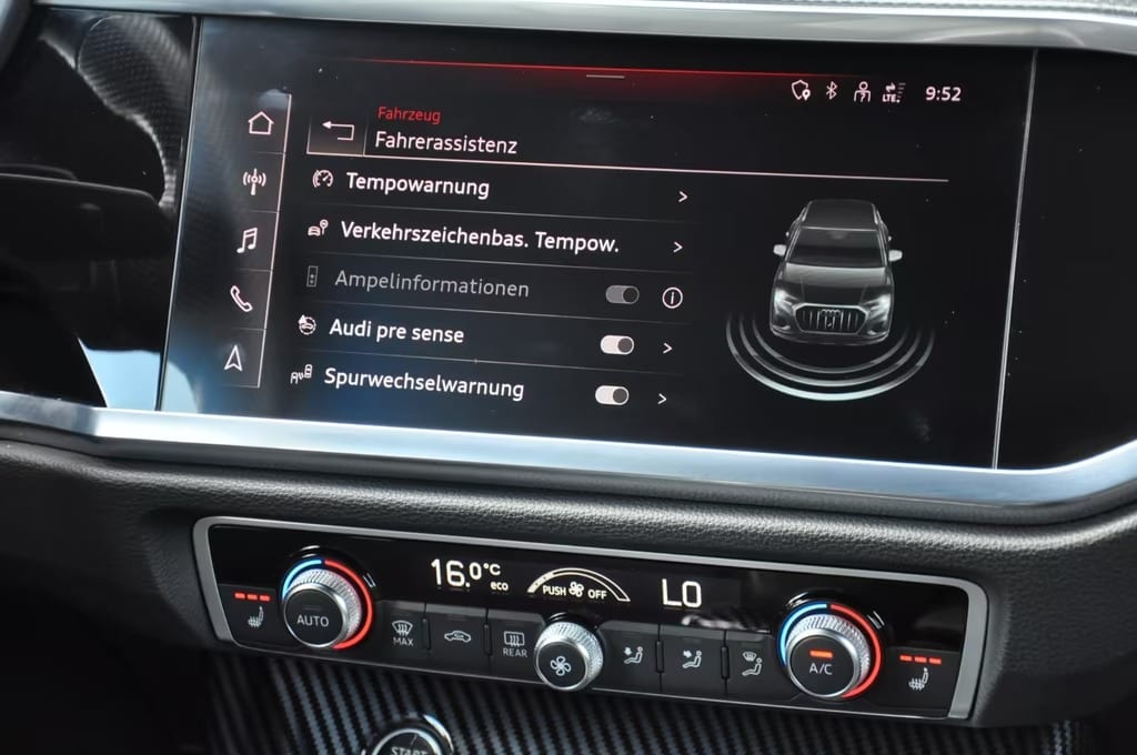 Audi Q3 35 TFSI S line