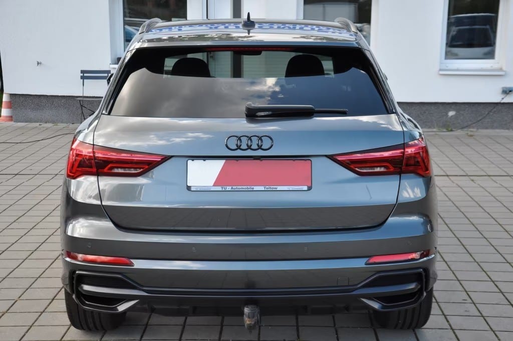 Audi Q3 35 TFSI S line