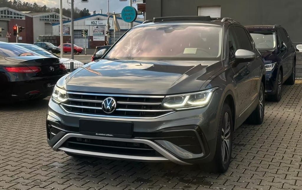 Volkswagen Tiguan Allspace 2.0 TDI Elegance 4Motion