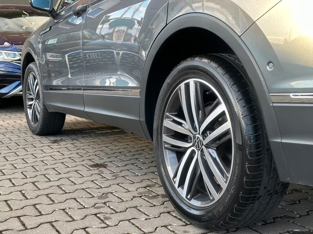 Volkswagen Tiguan Allspace 2.0 TDI Elegance 4Motion