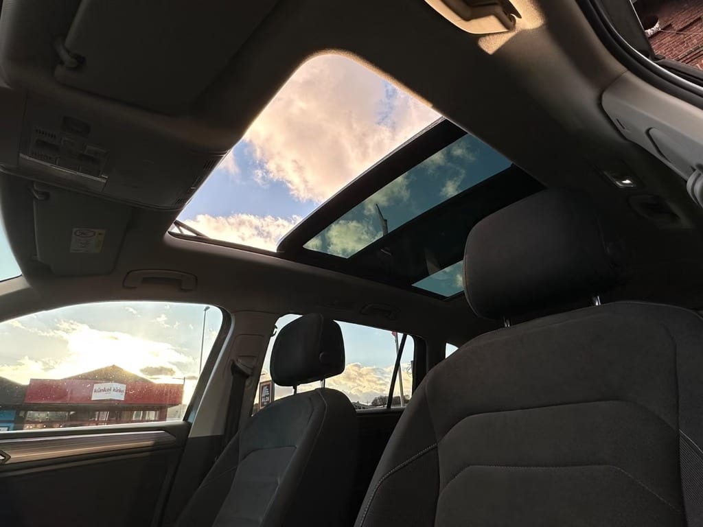 Volkswagen Tiguan Allspace 2.0 TDI Elegance 4Motion
