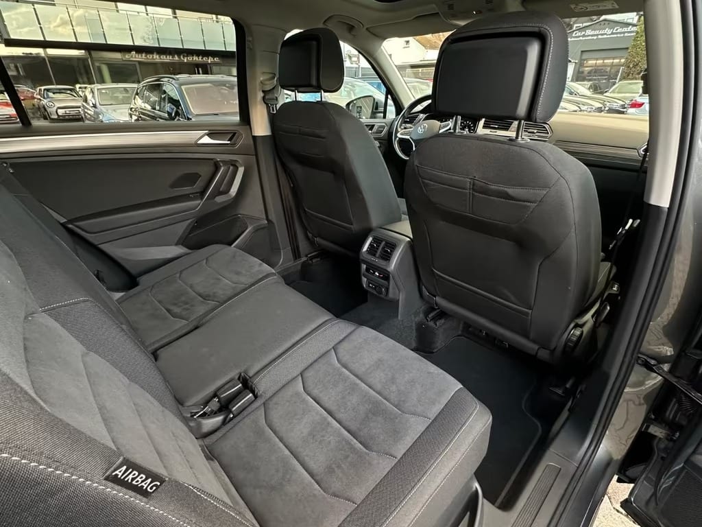 Volkswagen Tiguan Allspace 2.0 TDI Elegance 4Motion