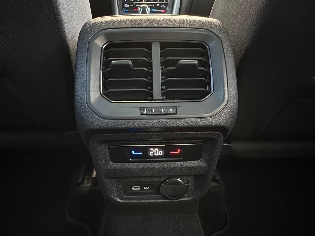 Volkswagen Tiguan Allspace 2.0 TDI Elegance 4Motion