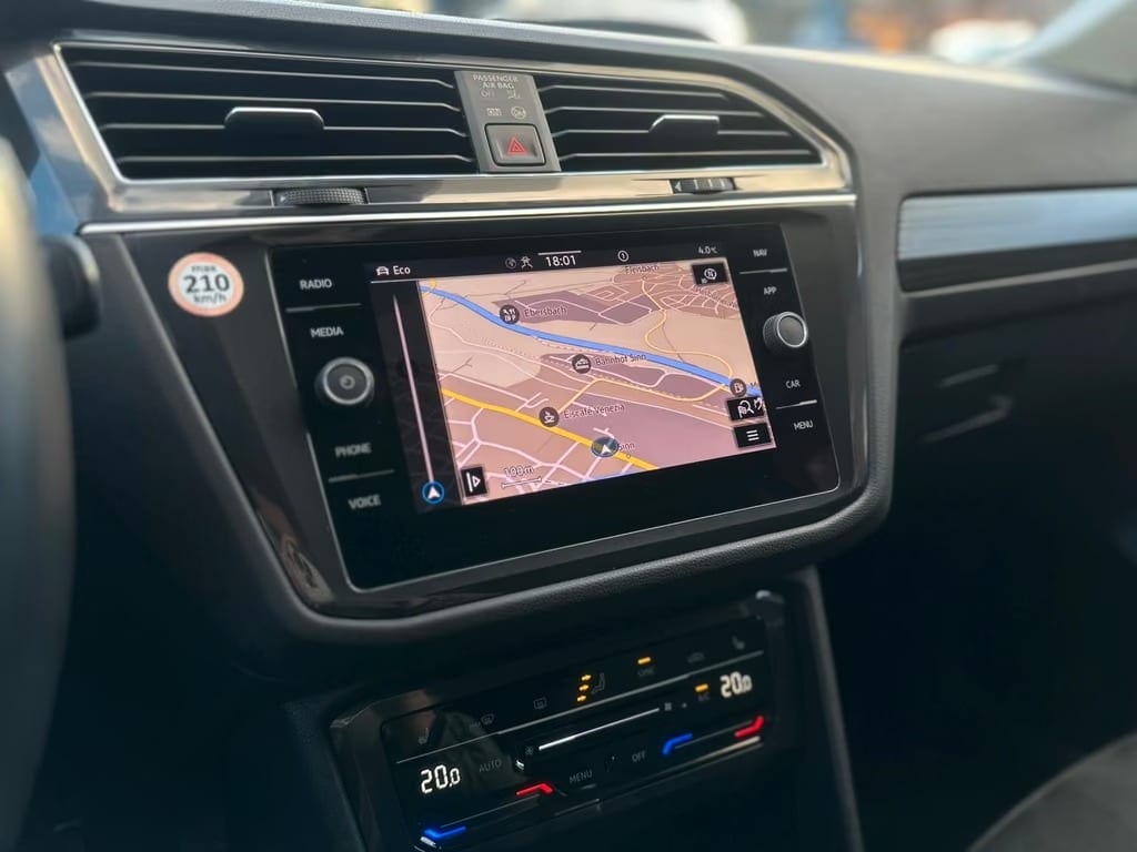 Volkswagen Tiguan Allspace 2.0 TDI Elegance 4Motion