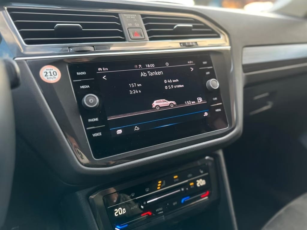Volkswagen Tiguan Allspace 2.0 TDI Elegance 4Motion