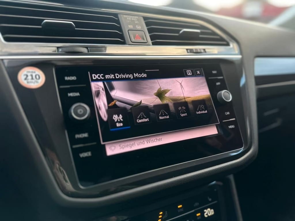 Volkswagen Tiguan Allspace 2.0 TDI Elegance 4Motion