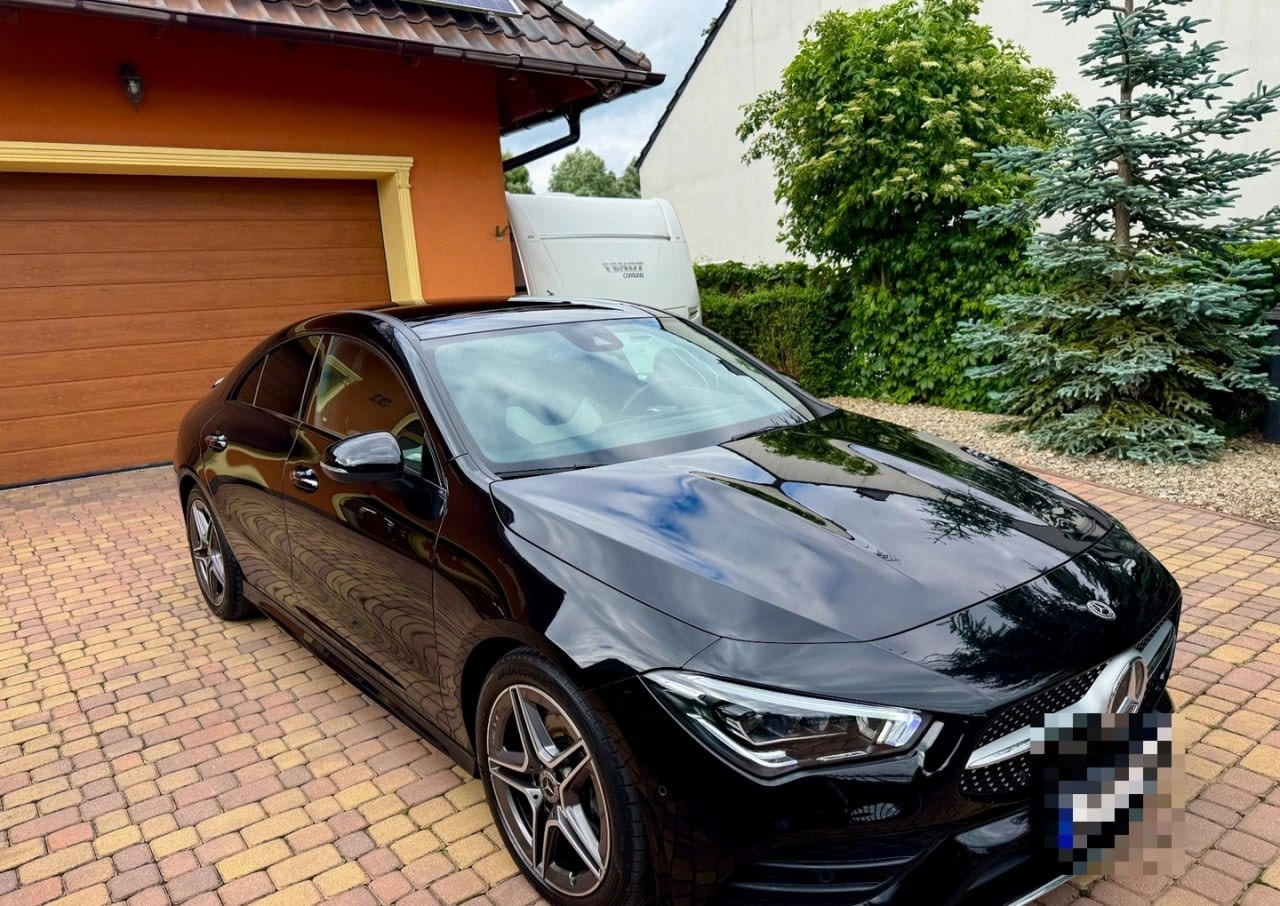 Mercedes-Benz CLA 180