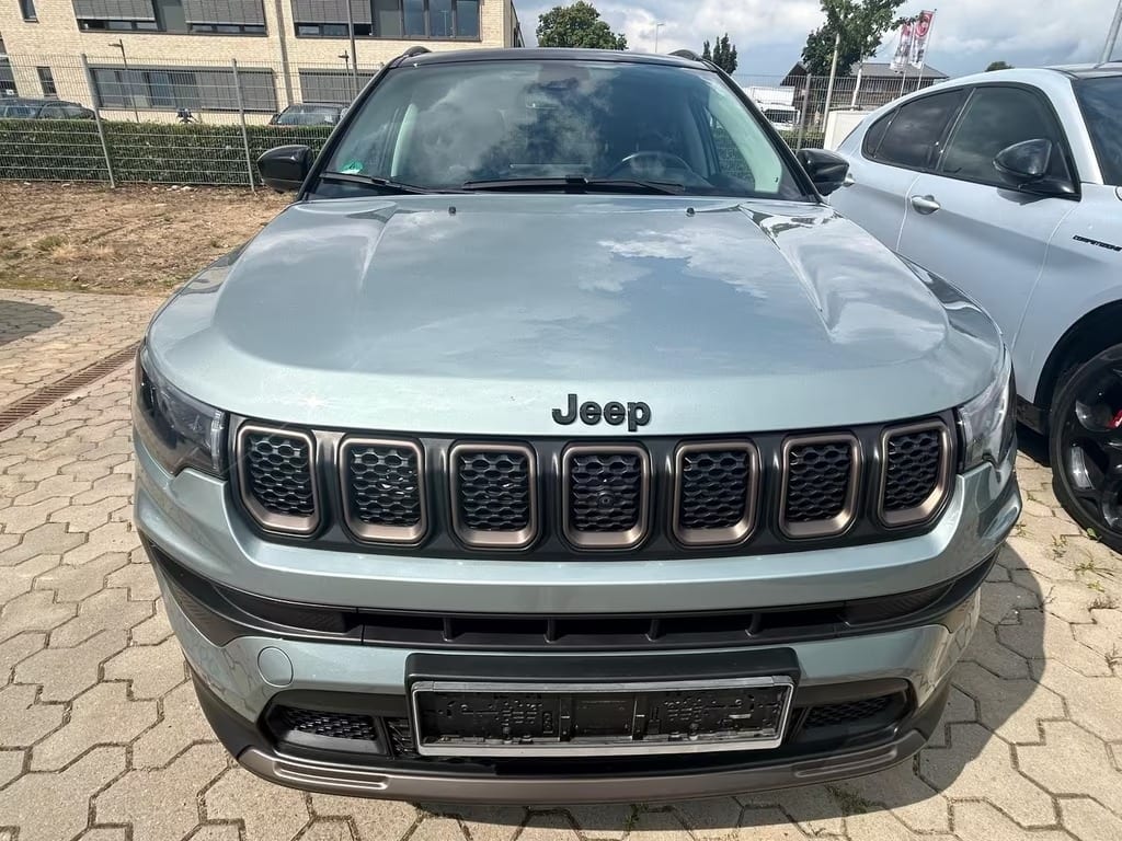 Jeep Compass Altitude