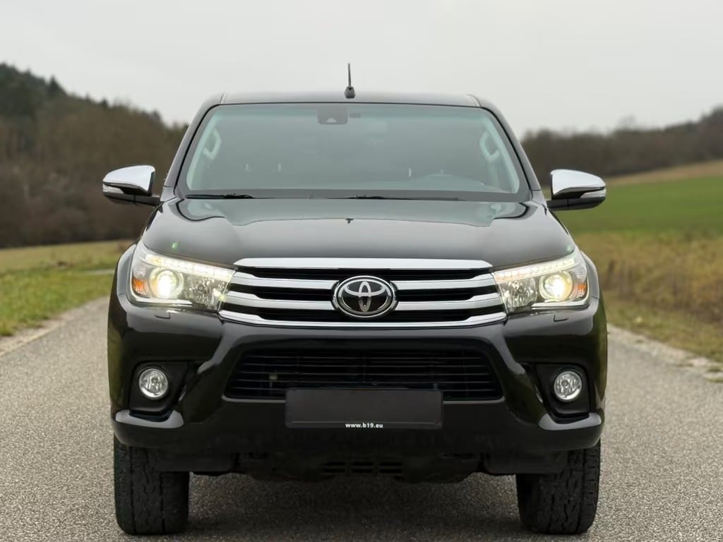 Toyota Hilux Double Cab Executive