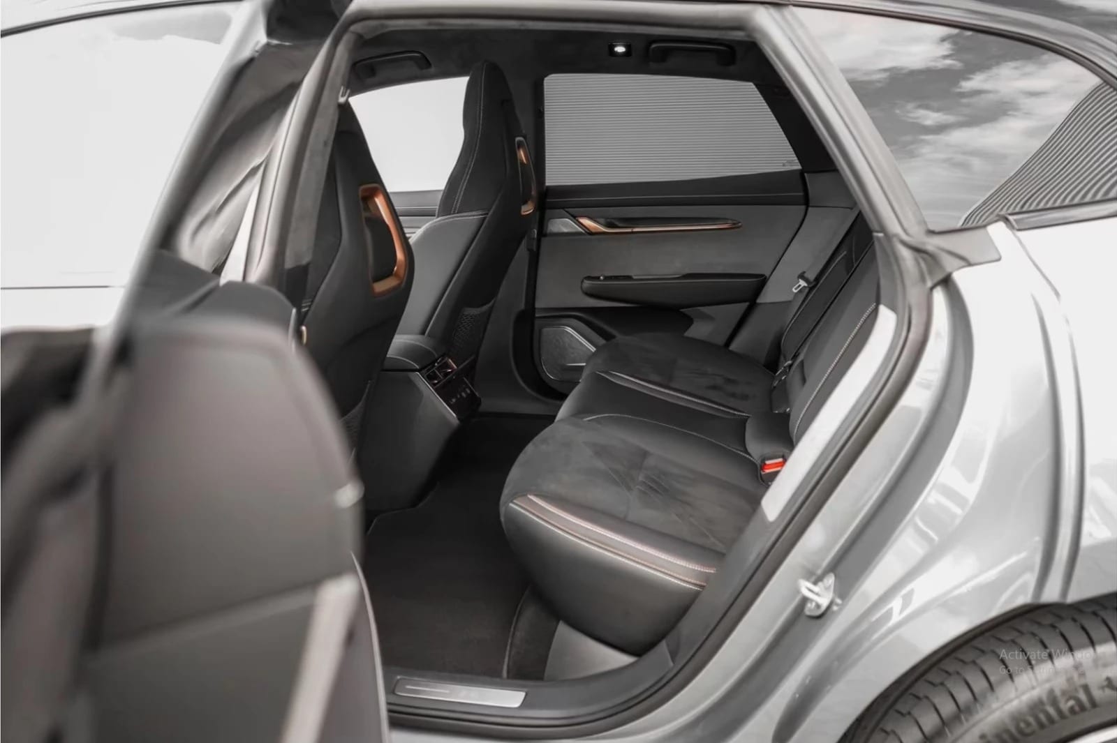 Zeekr 001 AWD Privilege