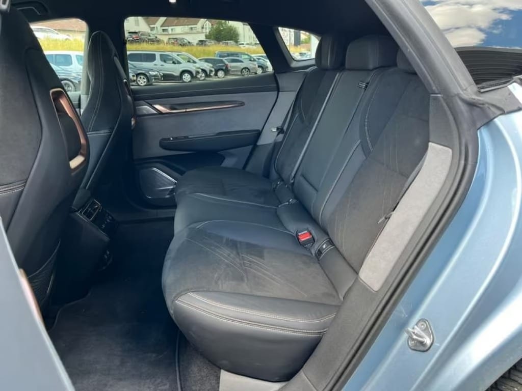 Zeekr 001 Privilege AWD