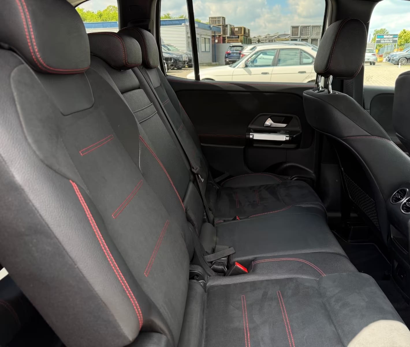 Mercedes-Benz GLB 200 d AMG Line