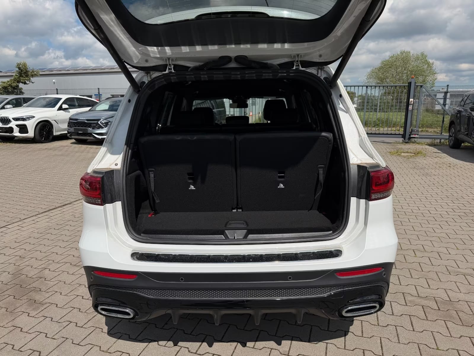 Mercedes-Benz GLB 200 d AMG Line